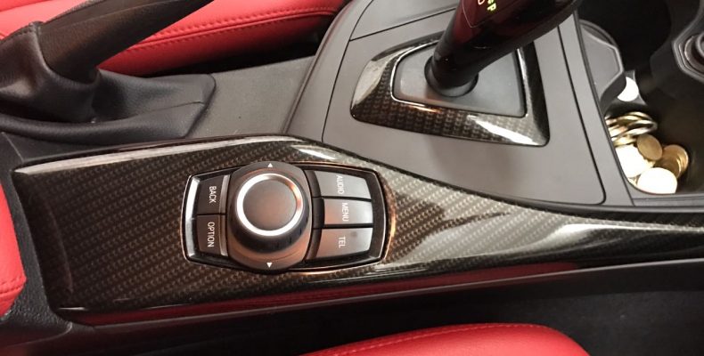 золотой аквапринт под карбон BMW 3