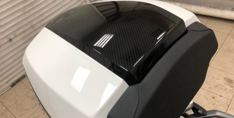 BMW 850 под карбон аквапринт под дерево и под алюминий (12)