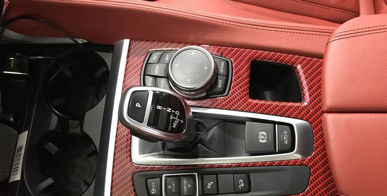 аквапечать красный карбон для салона BMW X6