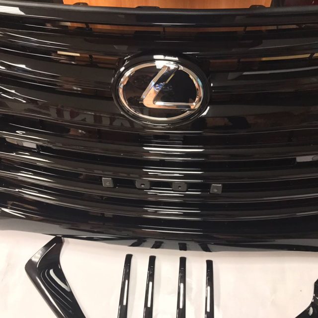 LEXUS LX570 аквапринт решекти под черный глянец (3)