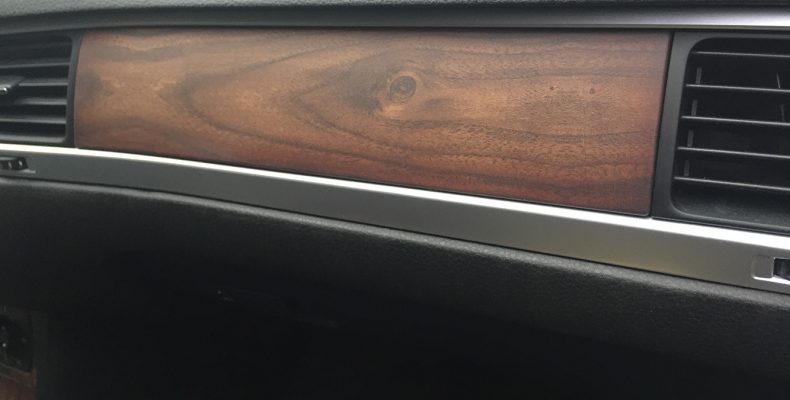 VW Touareg 2016 аквпринт салона под матовое дерево